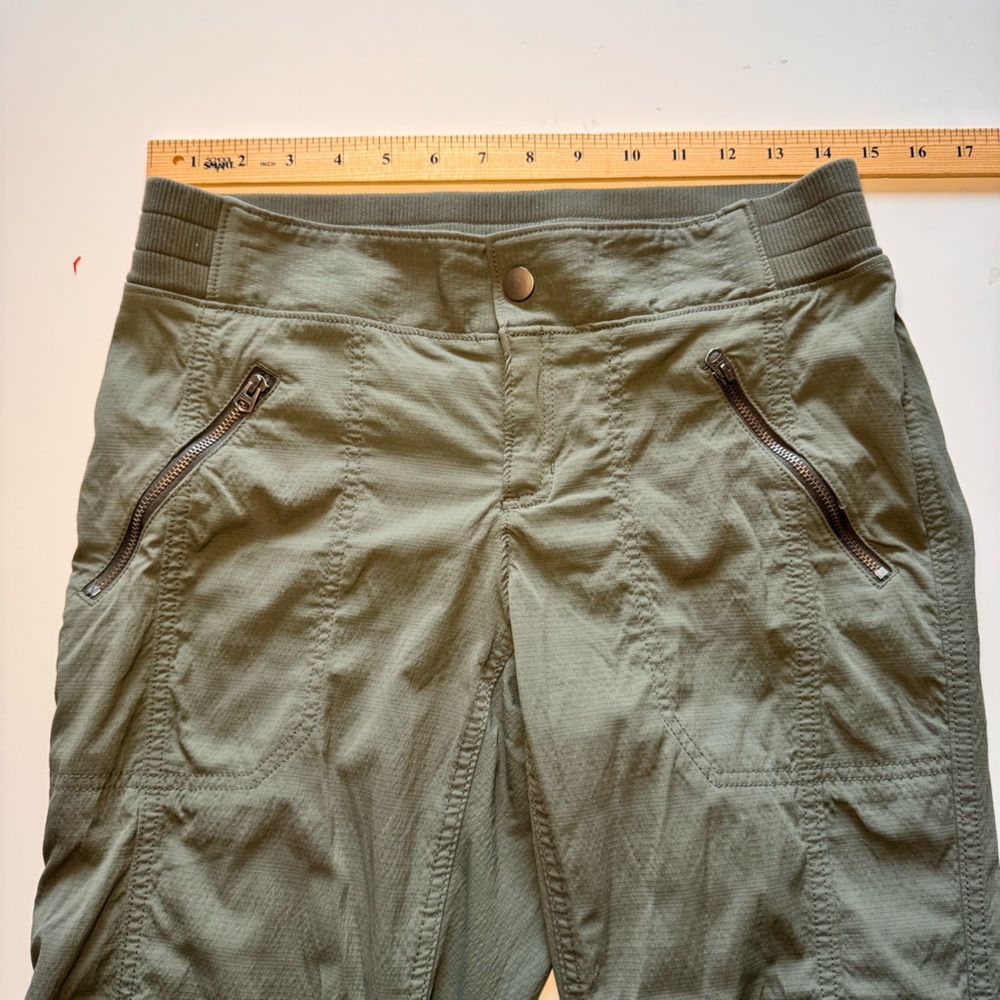 Athleta Trekkie Crop Leg Hiking Outdoor Pants Women’s size 6 - Picture 8 of 12